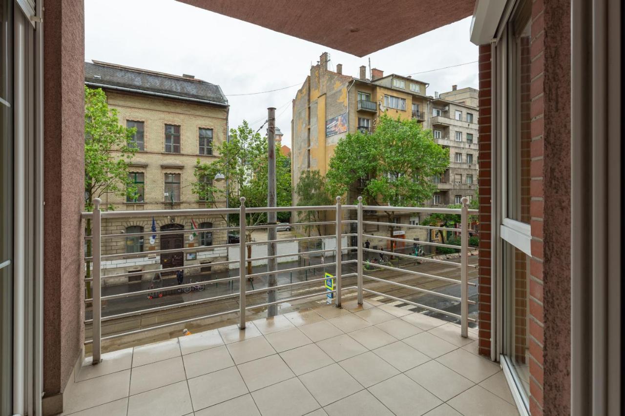 M36 Mester Apartment Budapest Luaran gambar
