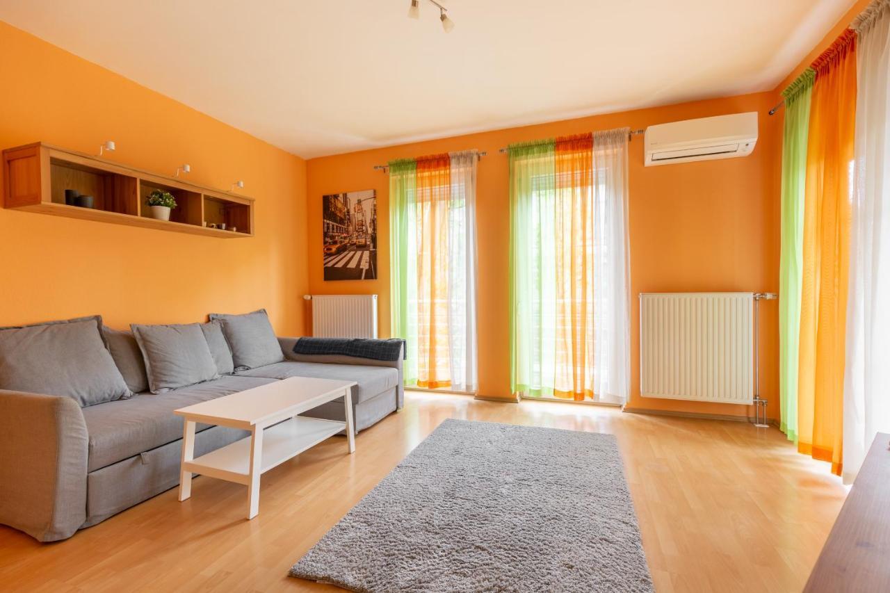 M36 Mester Apartment Budapest Luaran gambar
