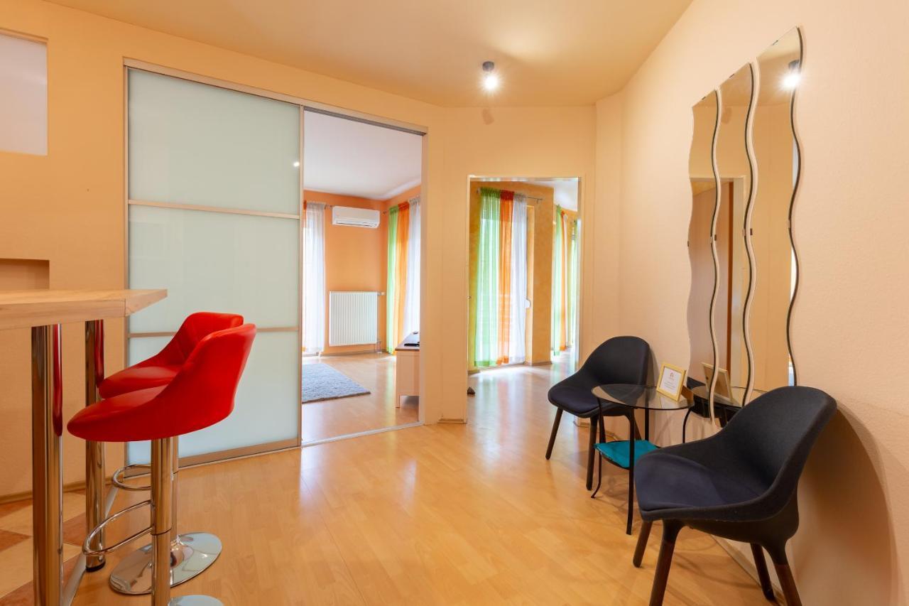 M36 Mester Apartment Budapest Luaran gambar
